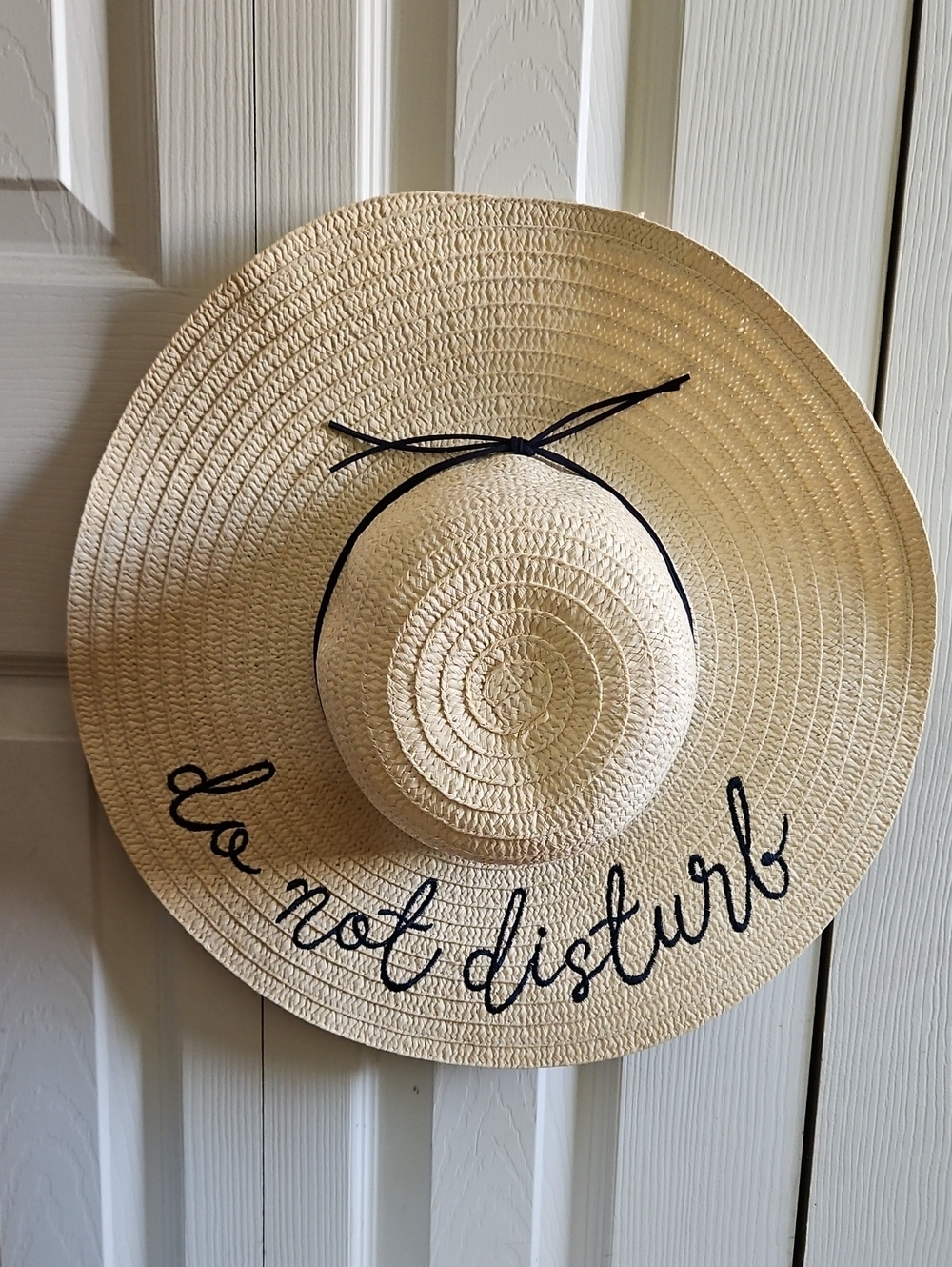 SALE! NWOT Wide-Brim Straw Sun Hat with 'do not disturb' Script